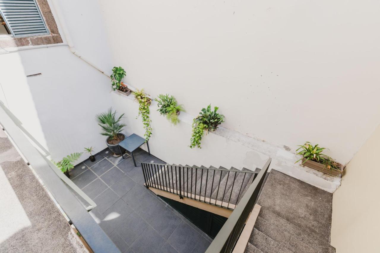Jaca Hostel Funchal المظهر الخارجي الصورة